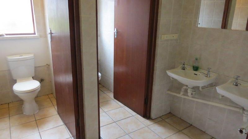 Commercial Property for Sale in Parow Western Cape